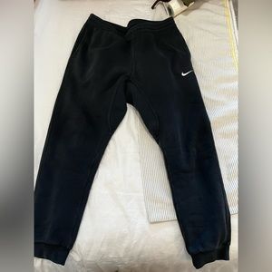Nike men’s black joggers